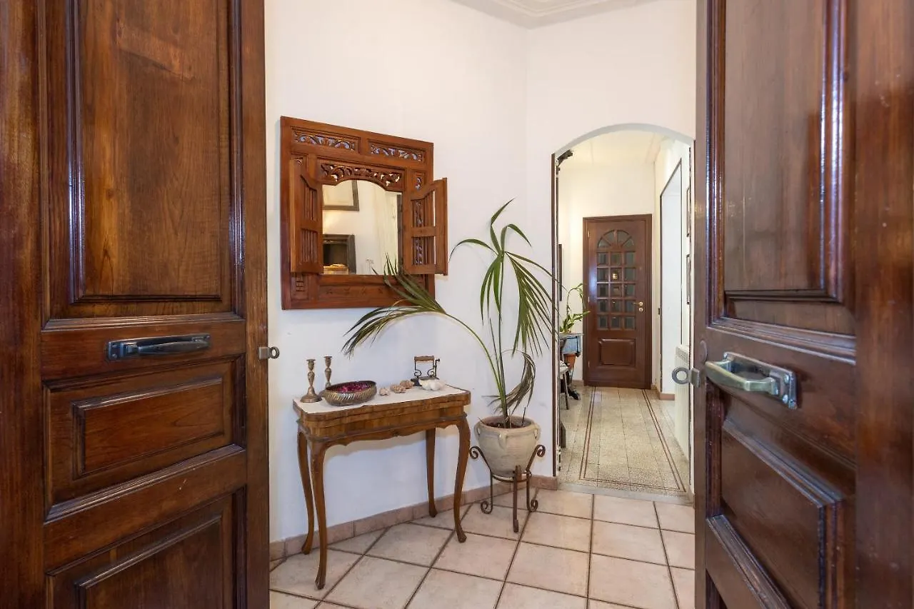 Guest house Zefiro Rooms Catania