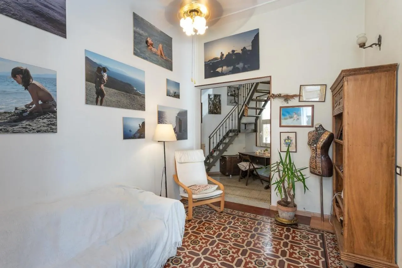 Guest house Zefiro Rooms Catania